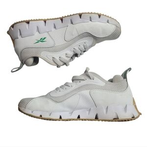 Reebok Galaxy 1 Sneaker Size 8